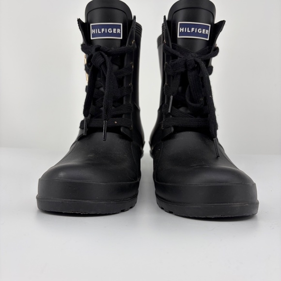 Tommy Hilfger Women's Rain Boots Black Buckle Tie Gold 9M Waterproof Short - Picture 6 of 14